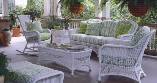 25 Patio Dining Sets Perfect for Spring | White wicker patio .