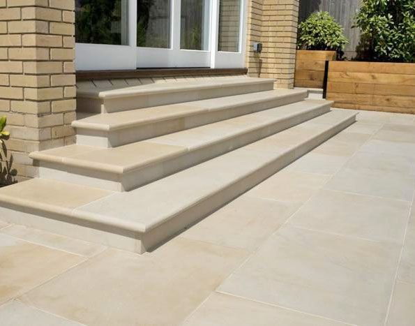 The Timeless Elegance of Sandstone
Paving: A Complete Guide
