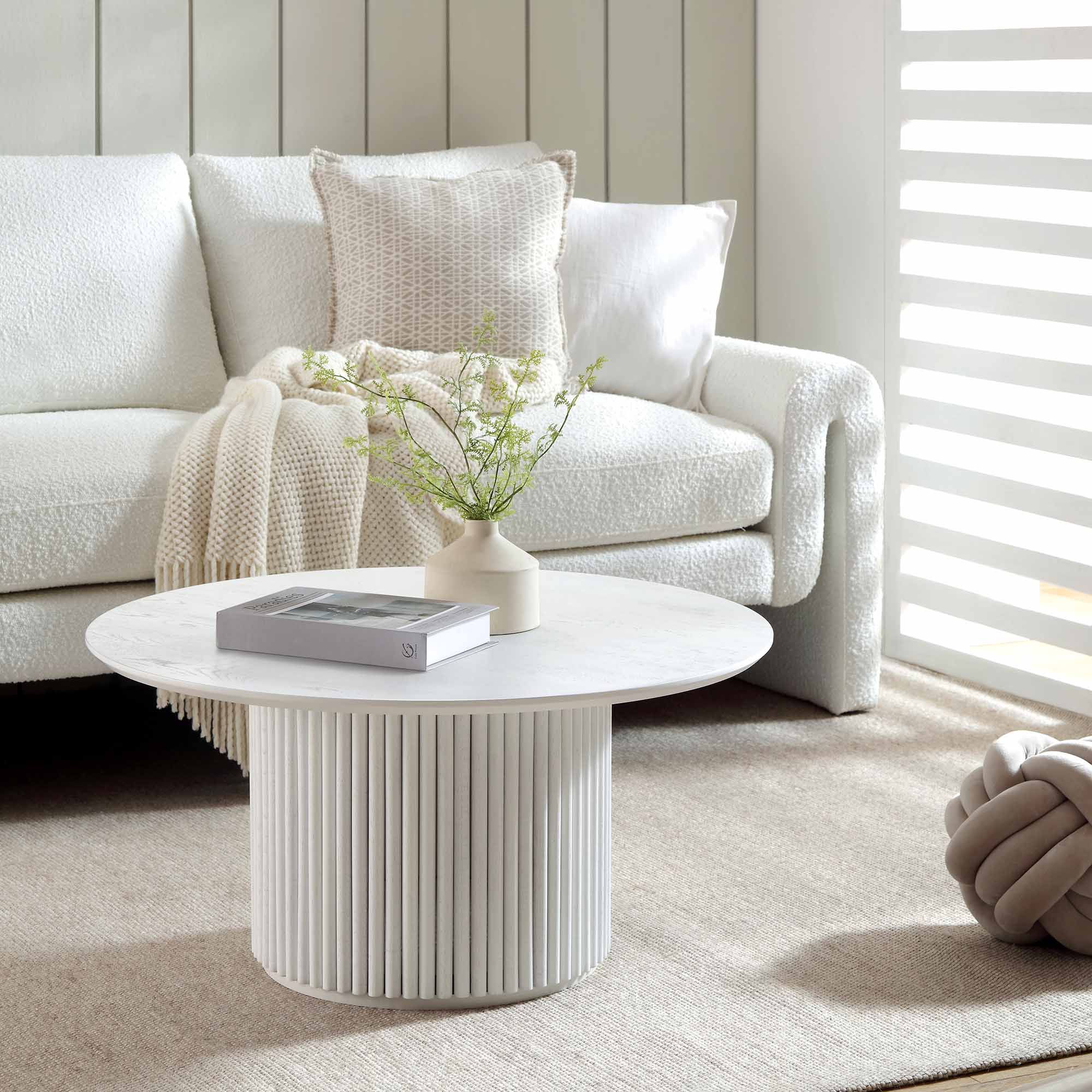 The Beauty of Curves: Choosing the
Perfect Coffee Table for Your Space