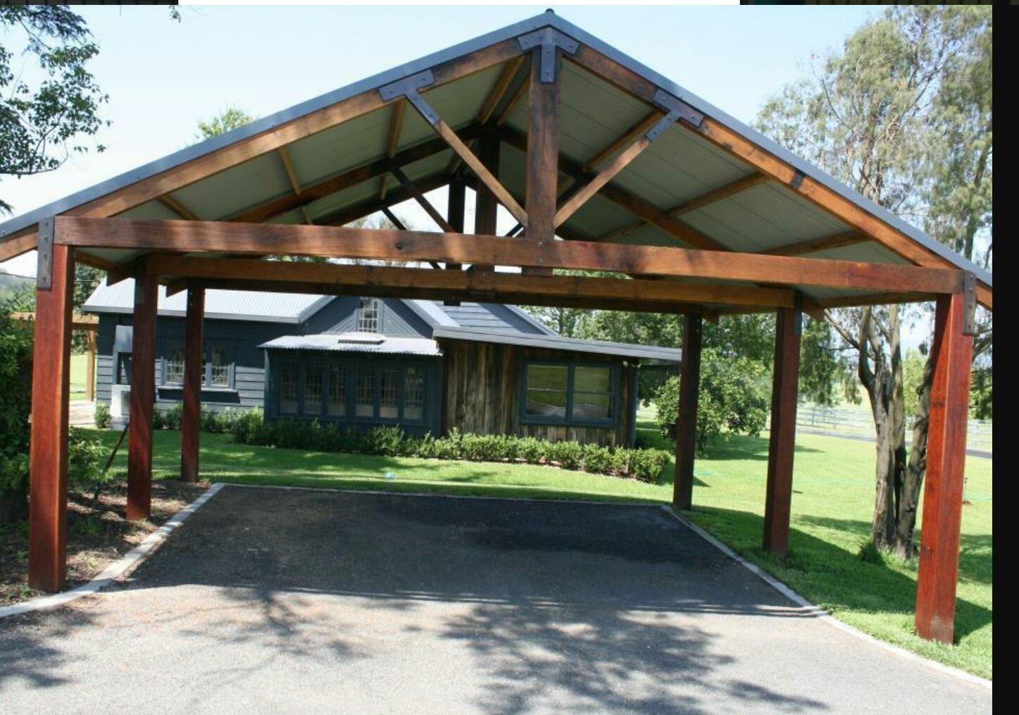 Exploring the Benefits of Carport Covers