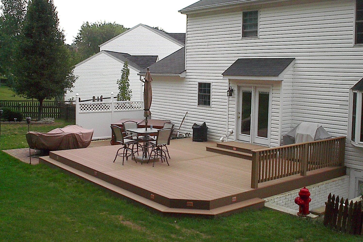 Design Ideas for Ground Level Decks