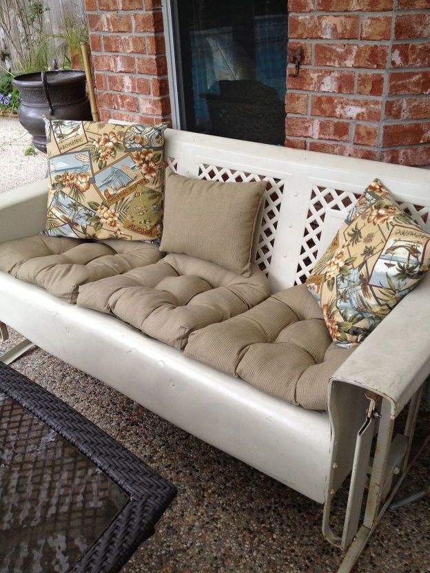 Enhance Your Backyard with Stylish
  Outdoor Glider Designs