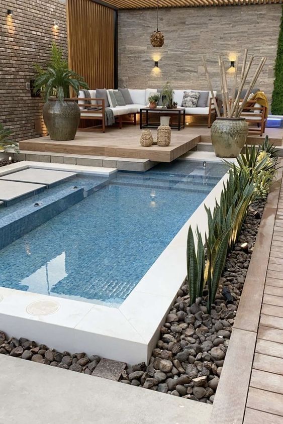 Stylish Pool Designs to Transform Your
Backyard