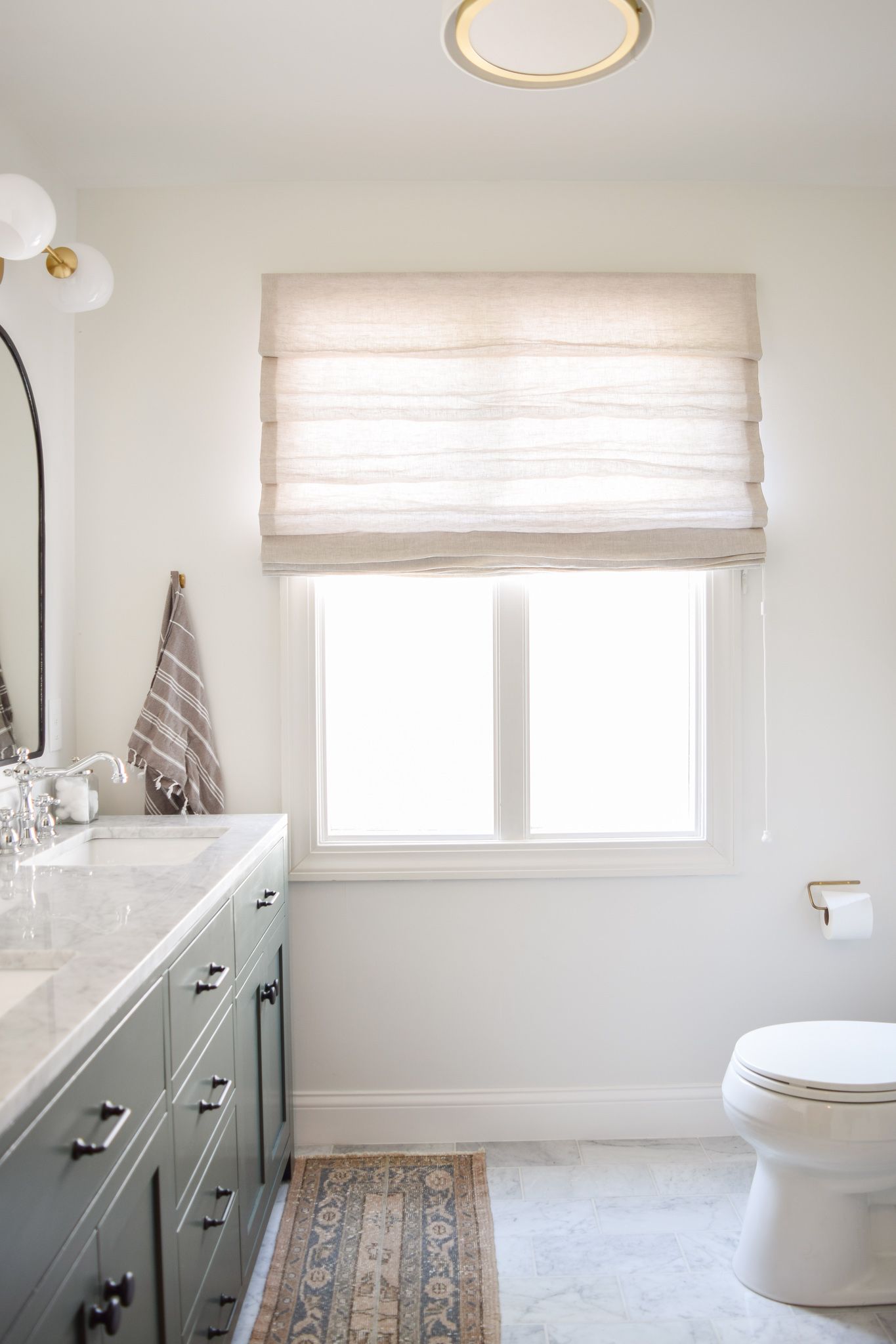 Why Bathroom Blinds are Essential for
Privacy and Style