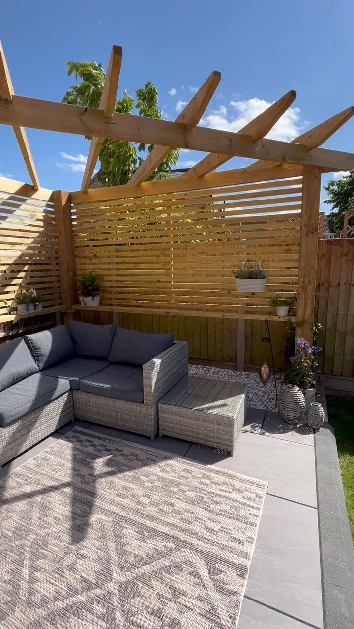 Creating a Stunning Outdoor Oasis with a
  Corner Pergola