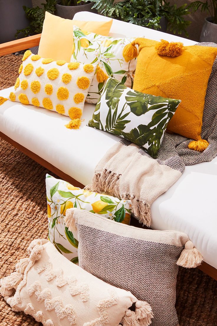 The Ultimate Guide to Choosing the
  Perfect Outdoor Pillows