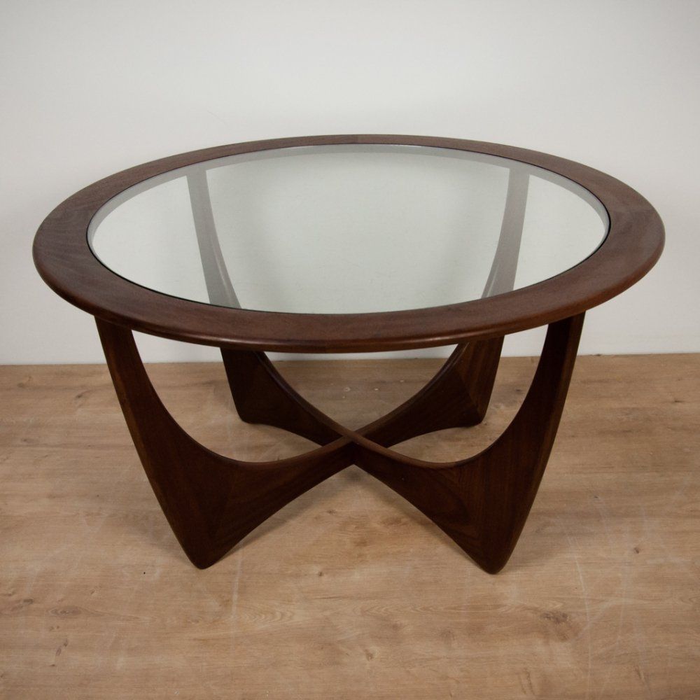 Luxurious Round Teak Coffee Tables for
Stylish Living Rooms