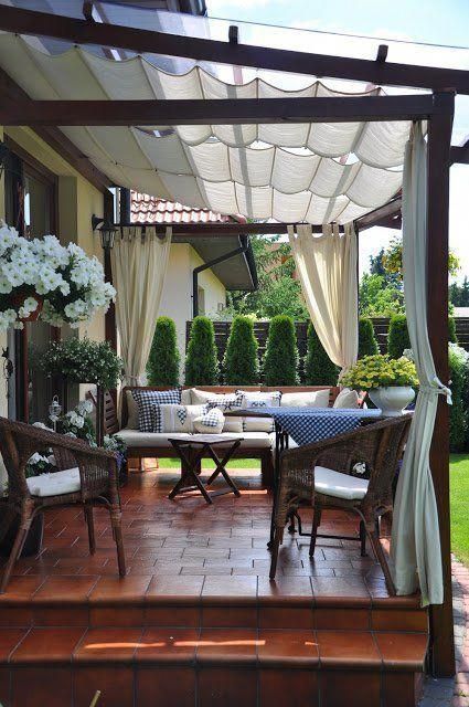 Ultimate Patio Roof Ideas for Year-Round
Enjoyment