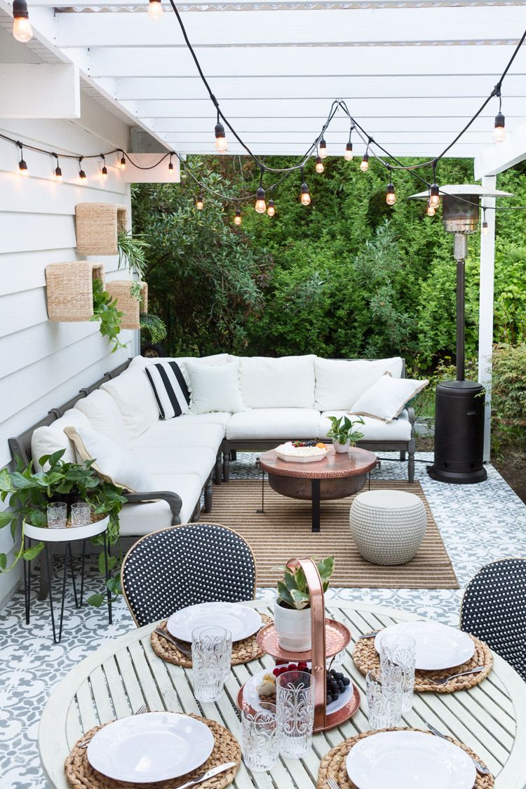 Creating a Chic Outdoor Oasis with White
Furnishings