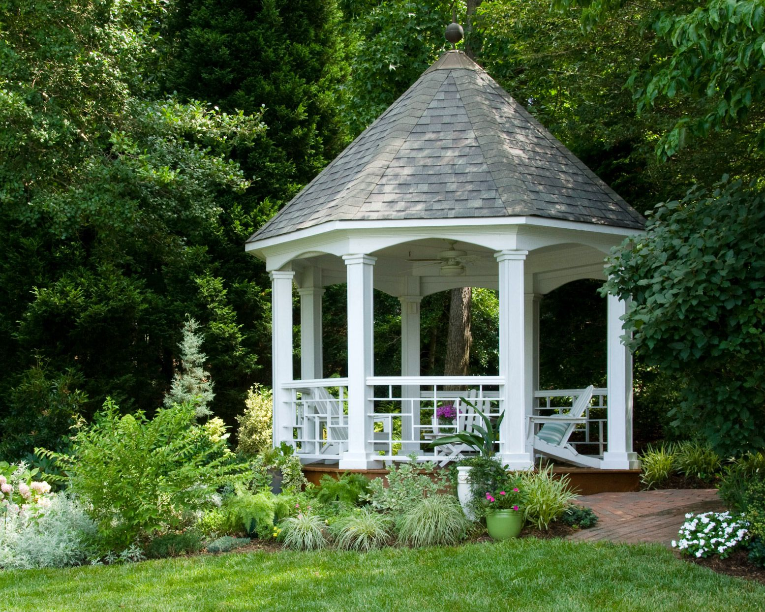 The Timeless Beauty of a White Gazebo:
  Why It’s the Perfect Addition to Your Garden