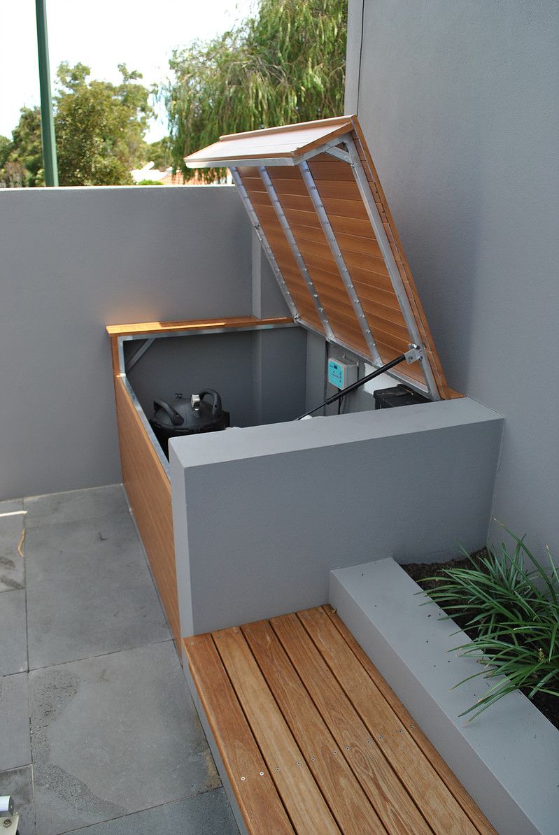 Maximizing Outdoor Space with a Stylish
Deck Storage Box