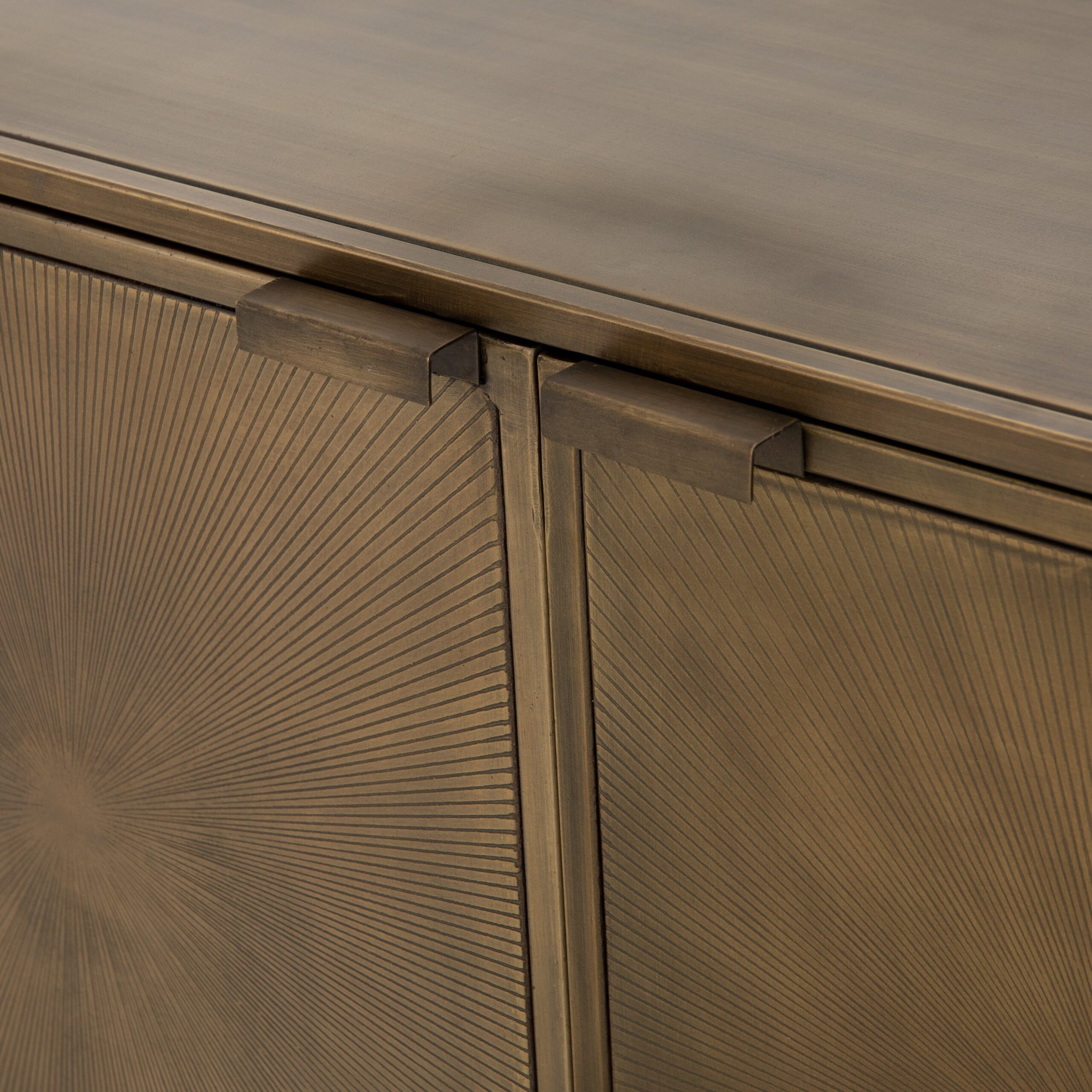 Beautifully Aged Brass Sideboards for
Timeless Elegance