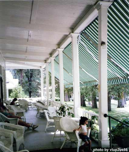 Outdoor-Awnings.png