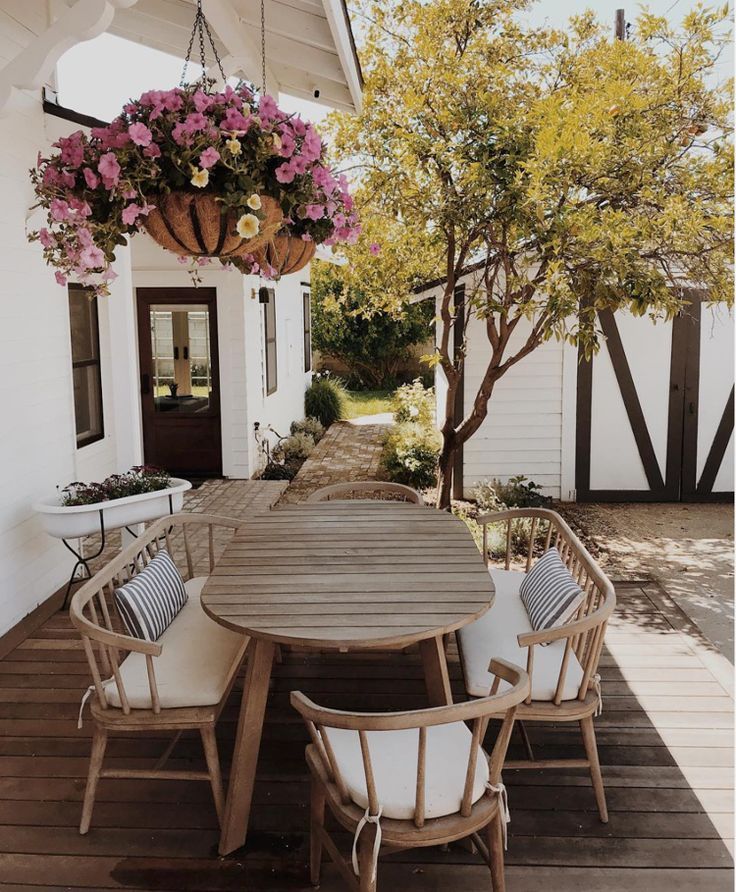 Top Patio Dining Set Picks for an Outdoor
  Oasis