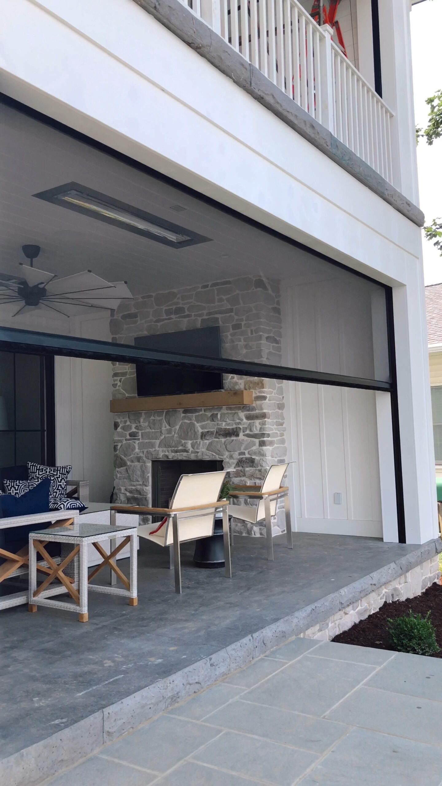 The Benefits of Installing a Patio Screen