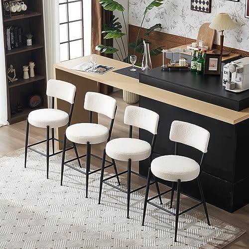 Chic Bar Stools: Comfort & Style for Any Space!