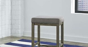 Discovering Versatility: Our Thoughts on the Hayden Console Stool