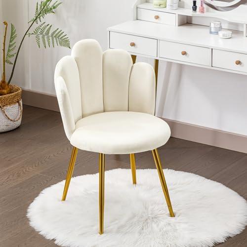 Explore Comfort with Our Cozy, Stylish Accent Chairs